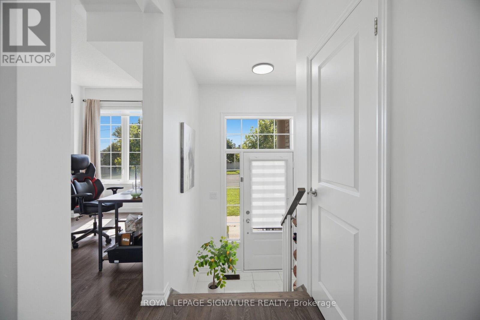 3 KINGFISHER WAY - Image 4
