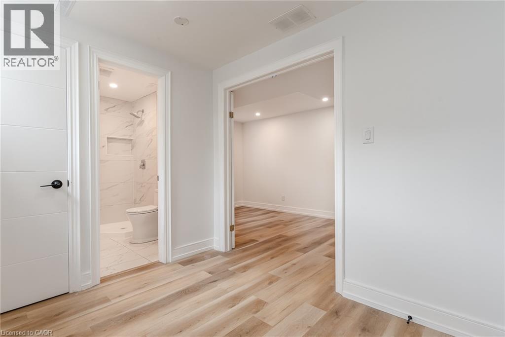 #B 629 SETTLERSFIELD Court - Image 42