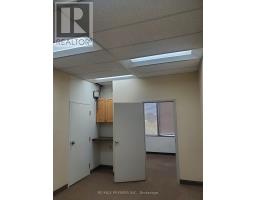 421 - 3200 Dufferin Street, Toronto, ON M6A2T3 Photo 6