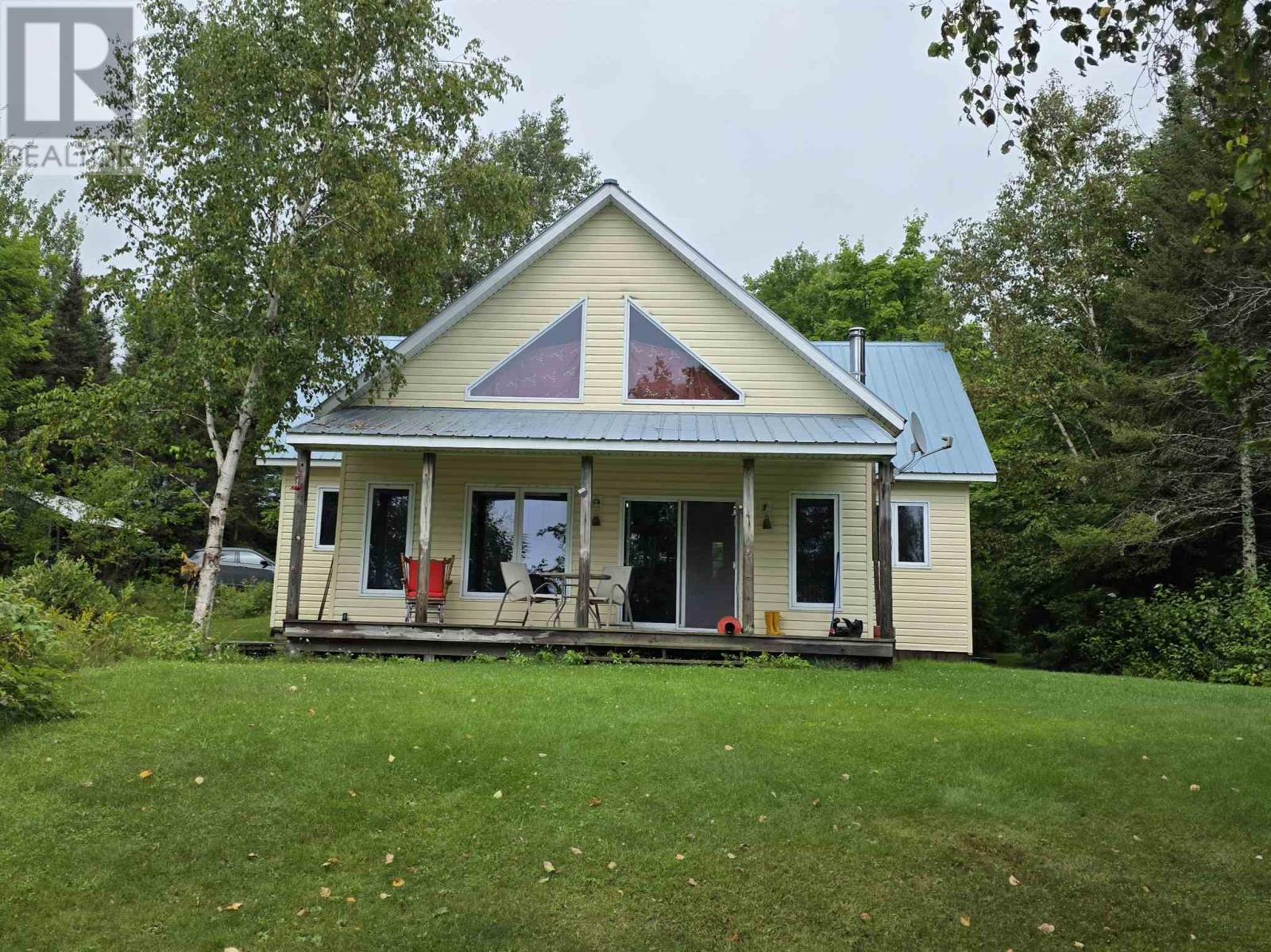 5377 Ellwood BLVD - 2