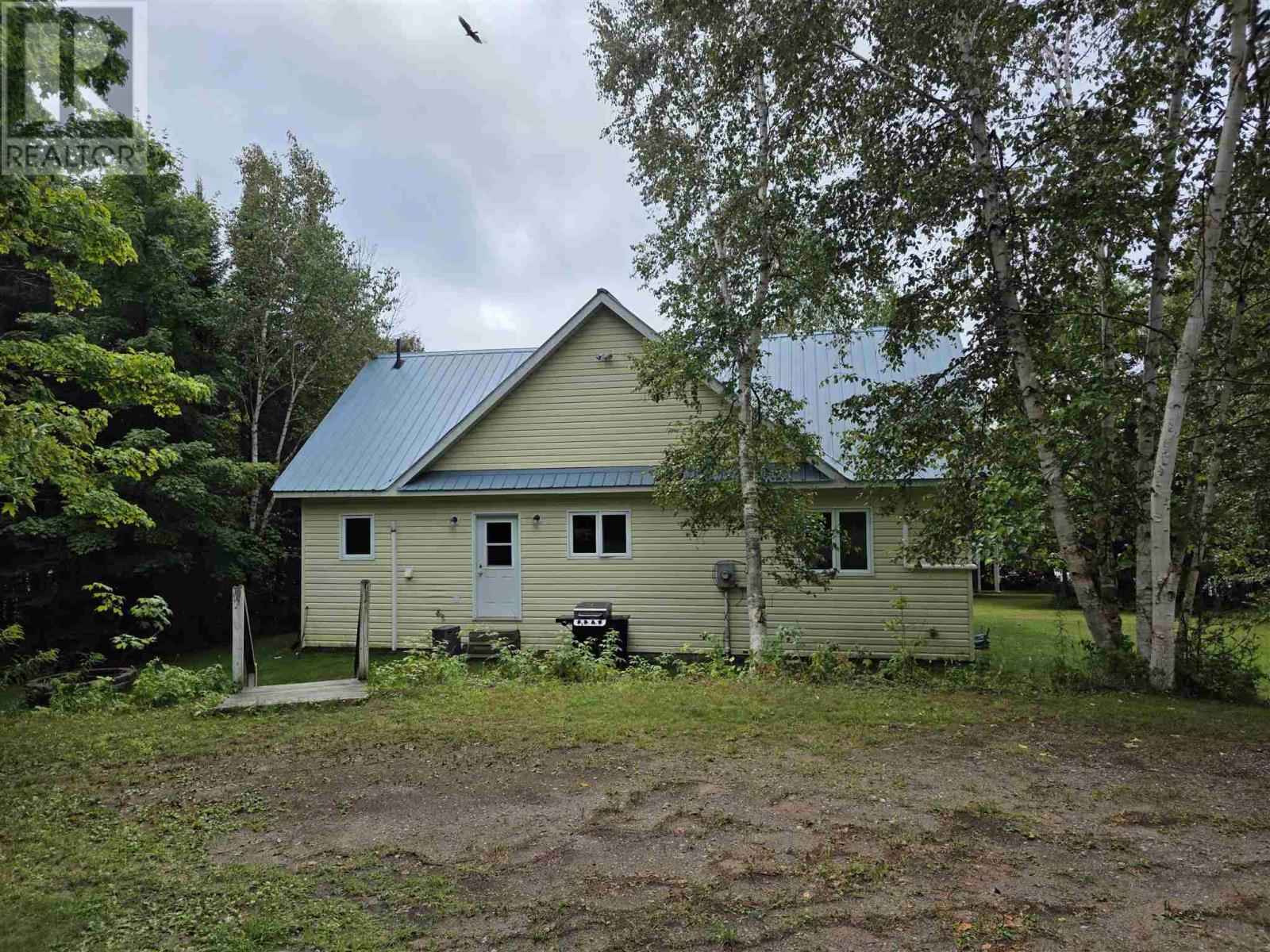 5377 Ellwood BLVD - Image 4