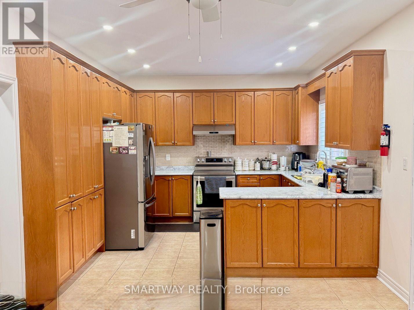 4 BLAZING STAR DRIVE - 16