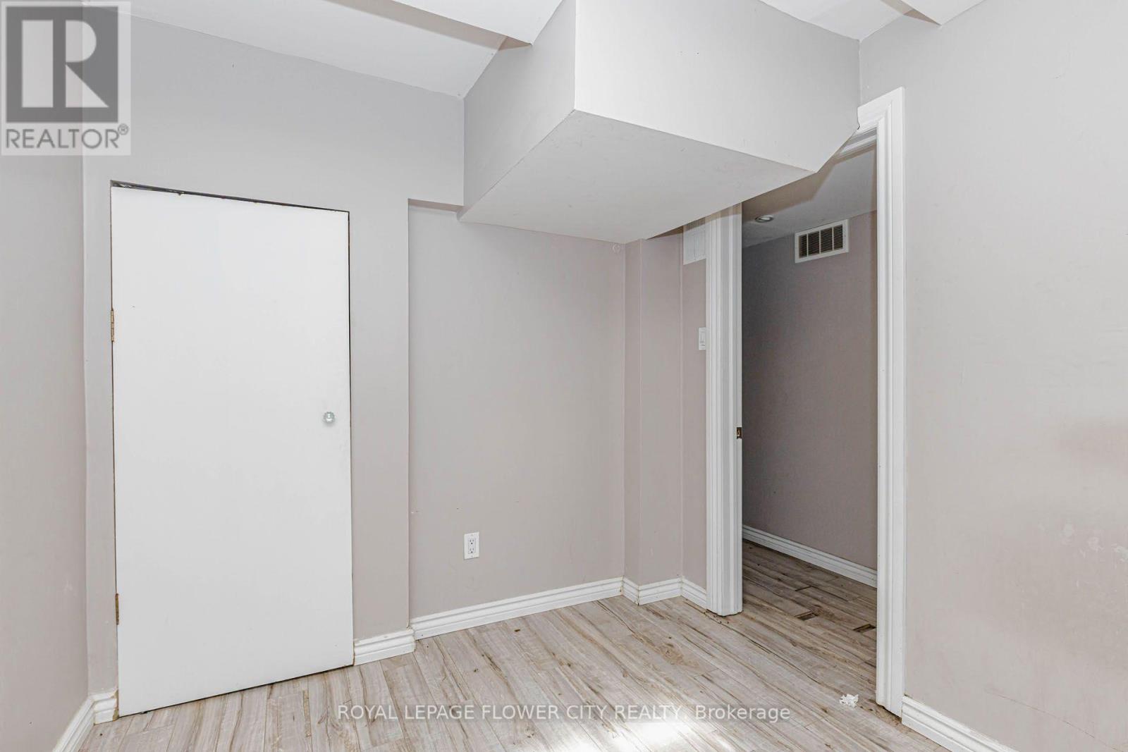 22 WALLINGFORD COURT - Image 41