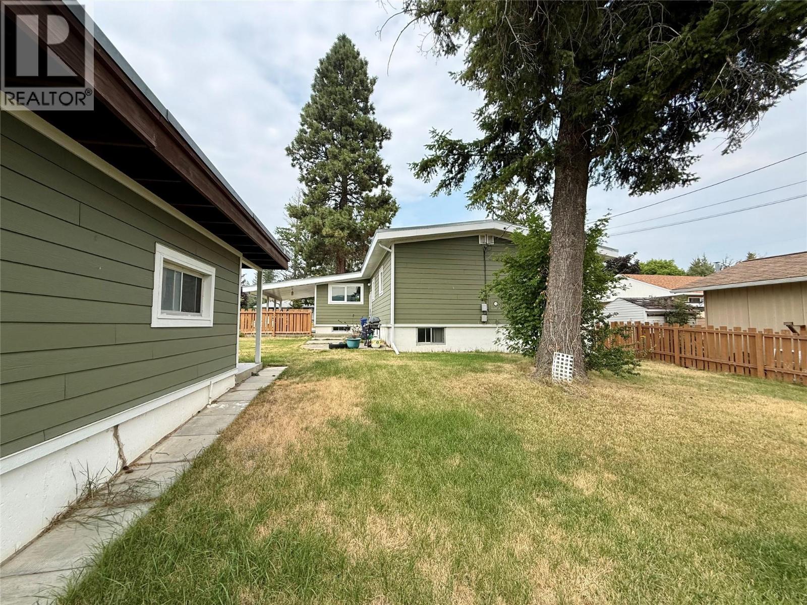 919 9th Street S - Image 4