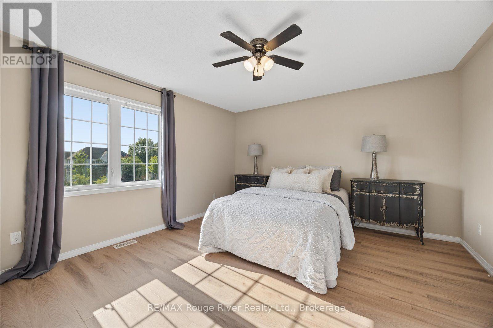 85 LANDER CRESCENT - Image 20
