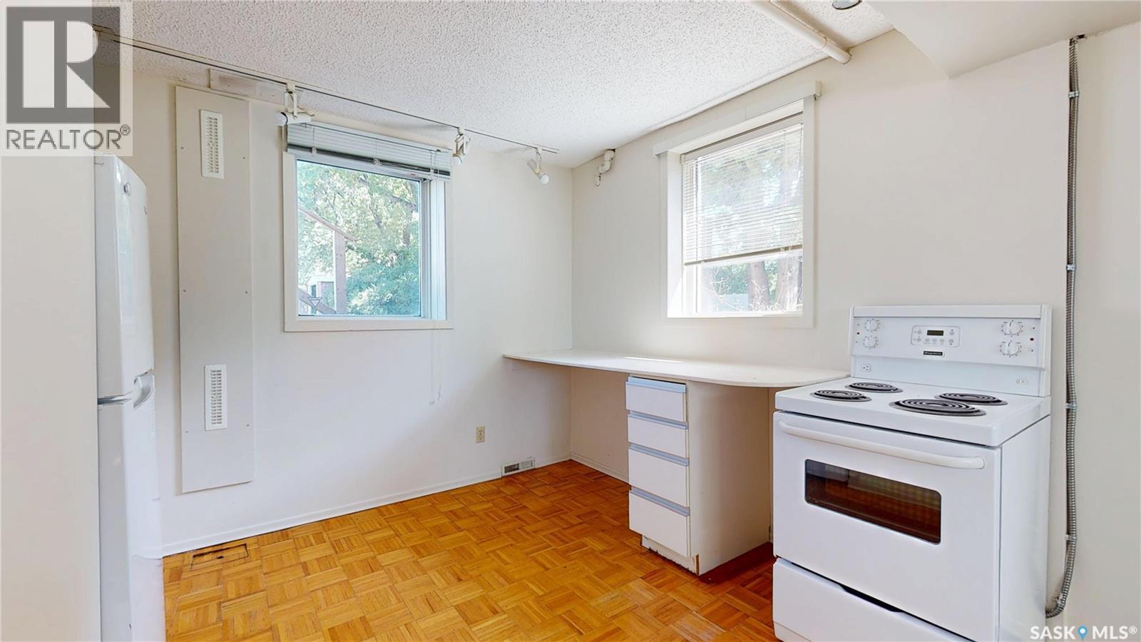 3600 REGINA AVENUE - Image 24