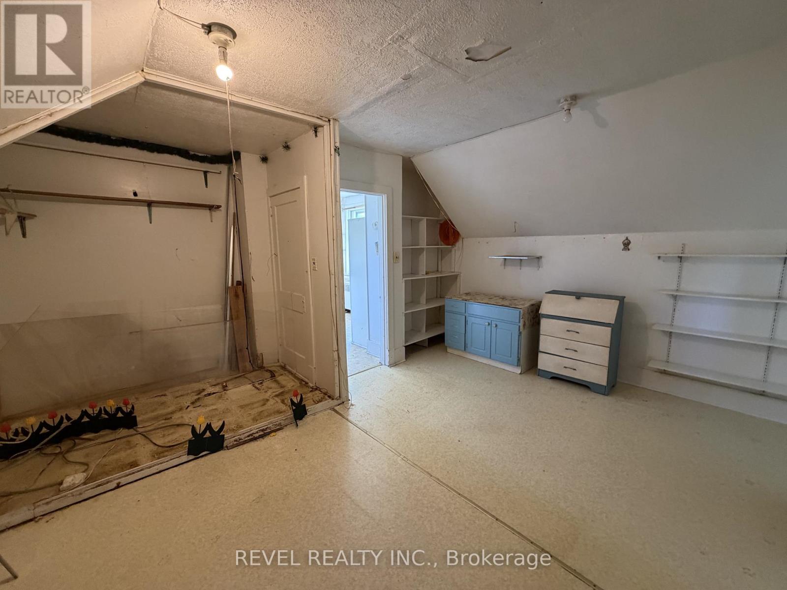 21 BIRCH STREET S - Image 16