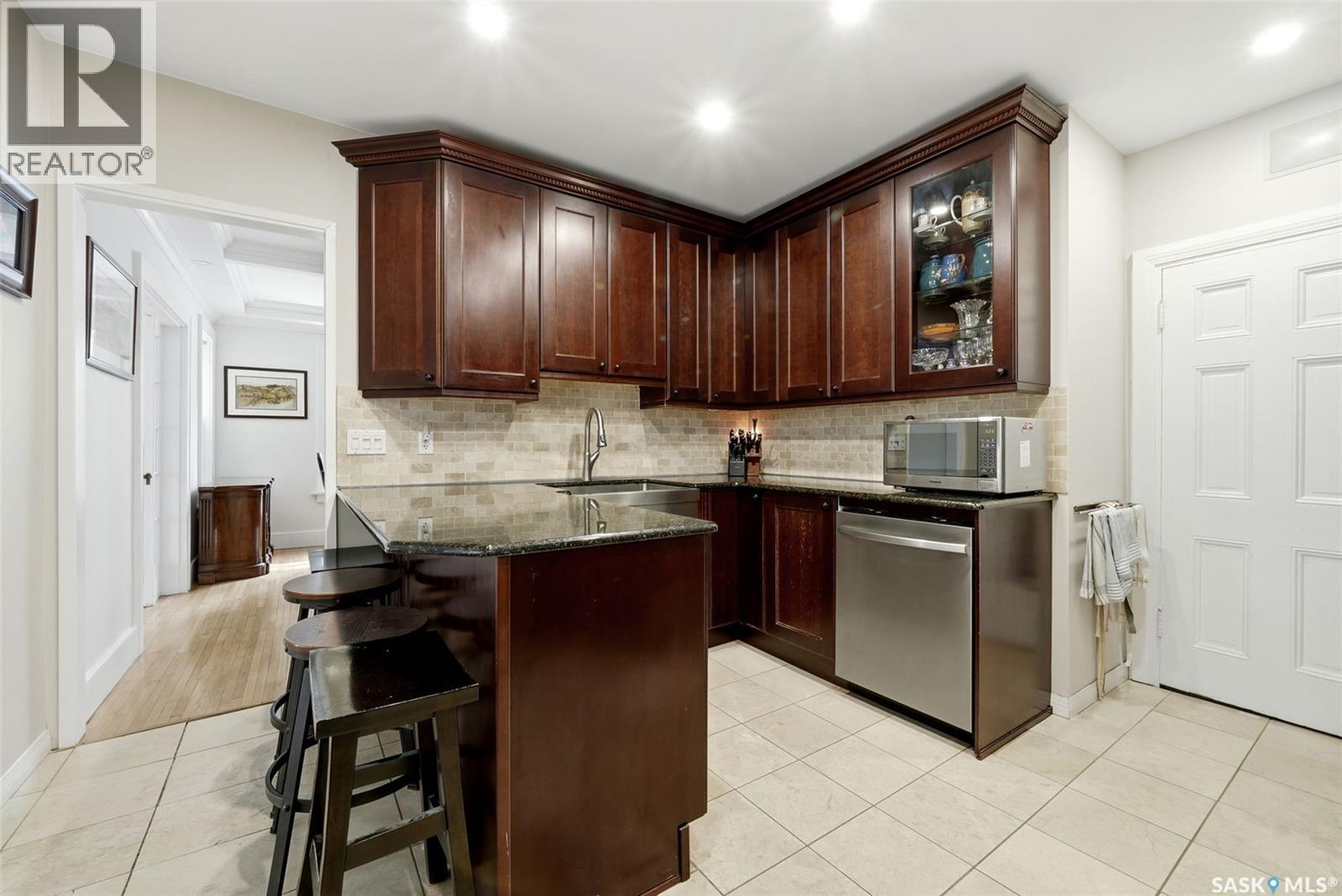 2700 19TH AVENUE - Image 14
