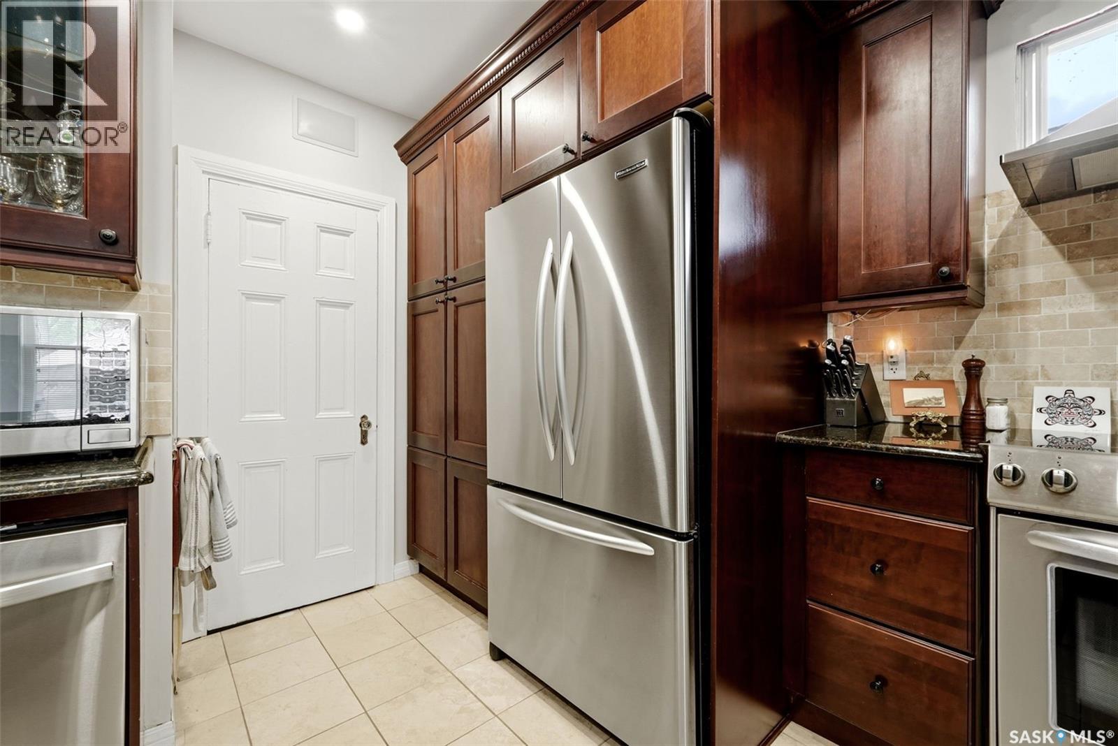 2700 19TH AVENUE - Image 18