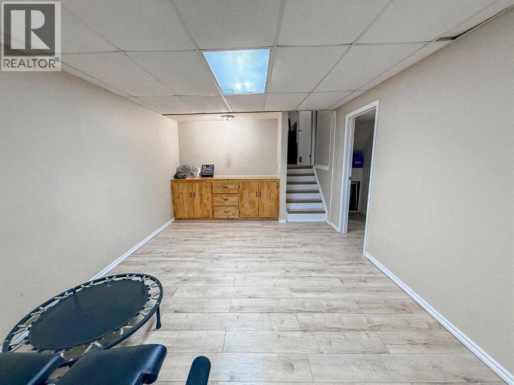 9701 73 Avenue - Image 19