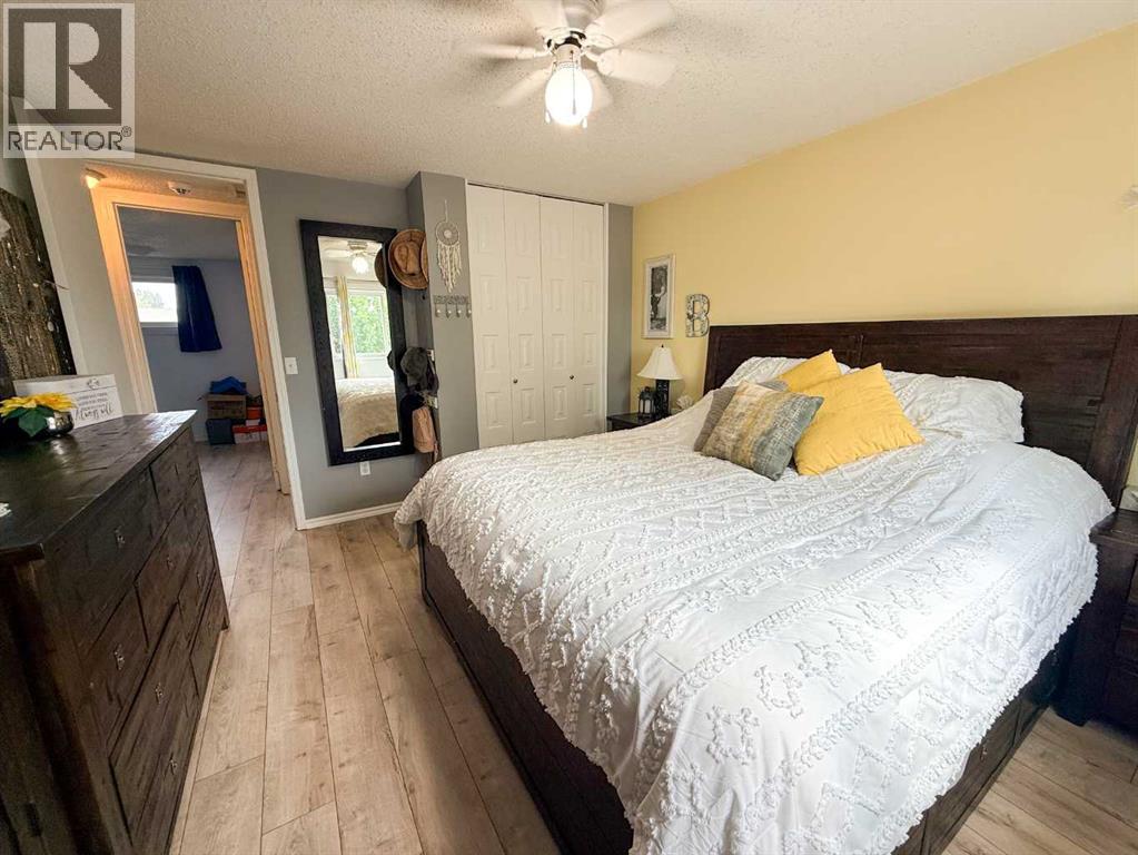 9701 73 Avenue - Image 11