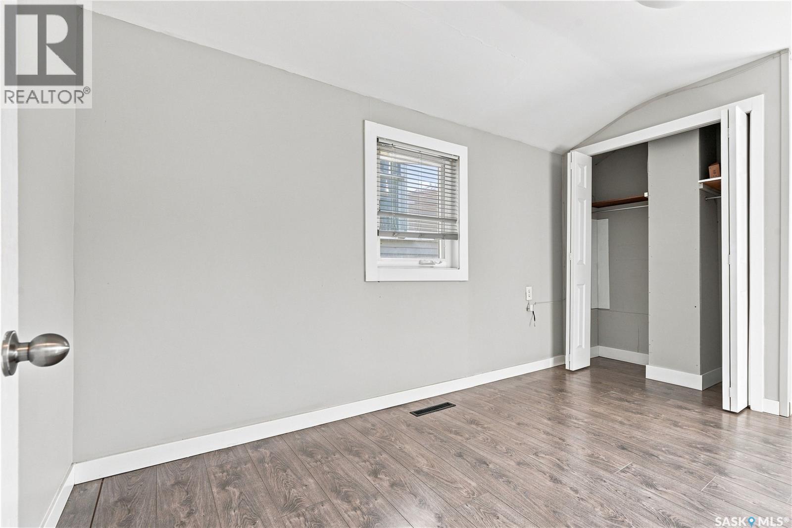423 E AVENUE S - 13