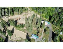 8541 Little Fort 24 Highway, Bridge Lake, BC V0K1X3 Photo 15