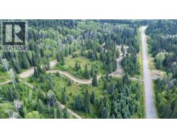 8541 Little Fort 24 Highway, Bridge Lake, BC V0K1X3 Photo 27
