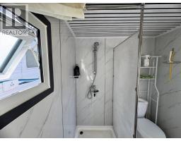 8541 Little Fort 24 Highway, Bridge Lake, BC V0K1X3 Photo 8