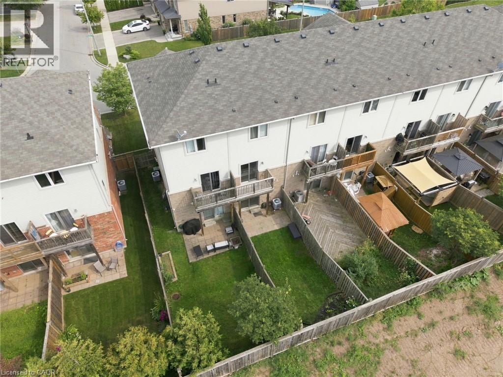 31 EDENROCK Drive - 44