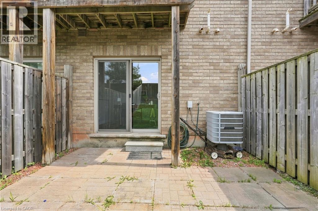 31 EDENROCK Drive - 37
