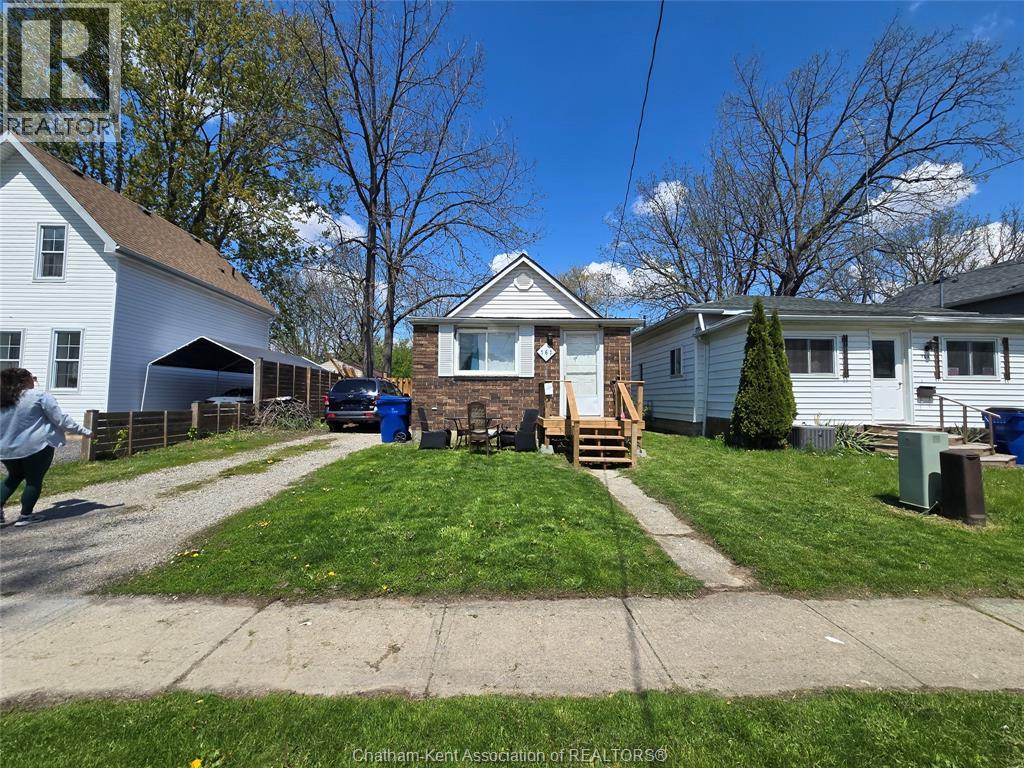 161 Wellington STREET East - 4