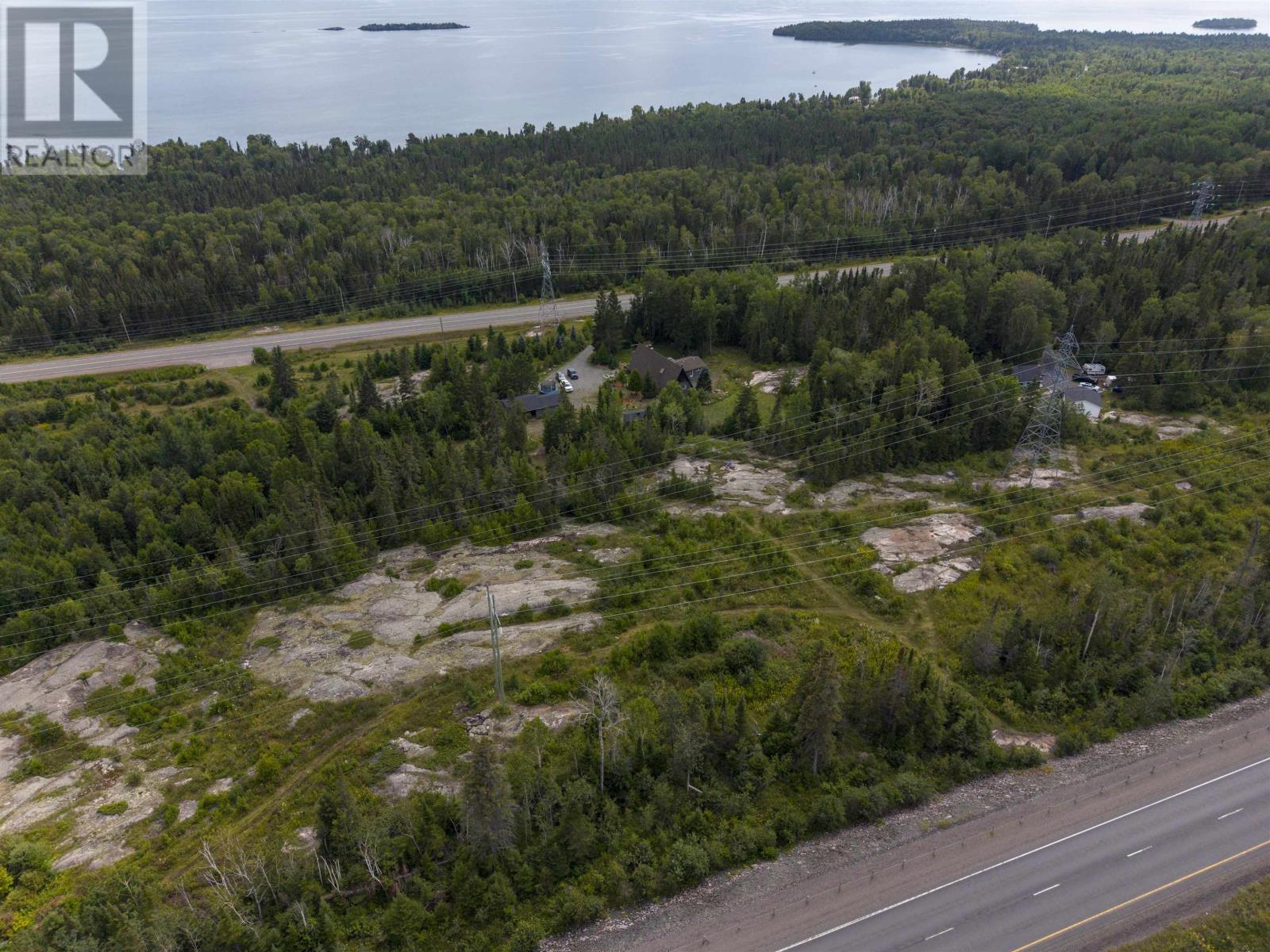 1950 Lakeshore DR - Image 46