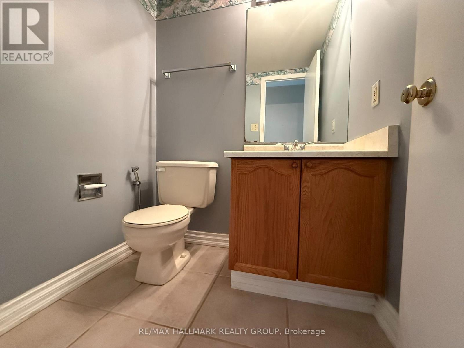 181 TARTAN DRIVE - 5
