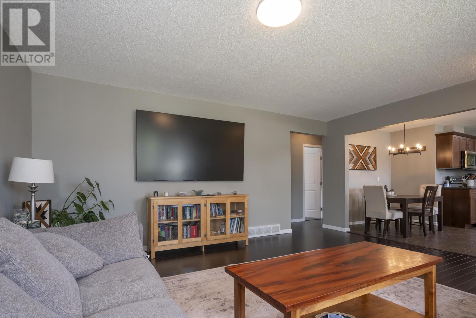 242 Fanshaw St. - Image 4