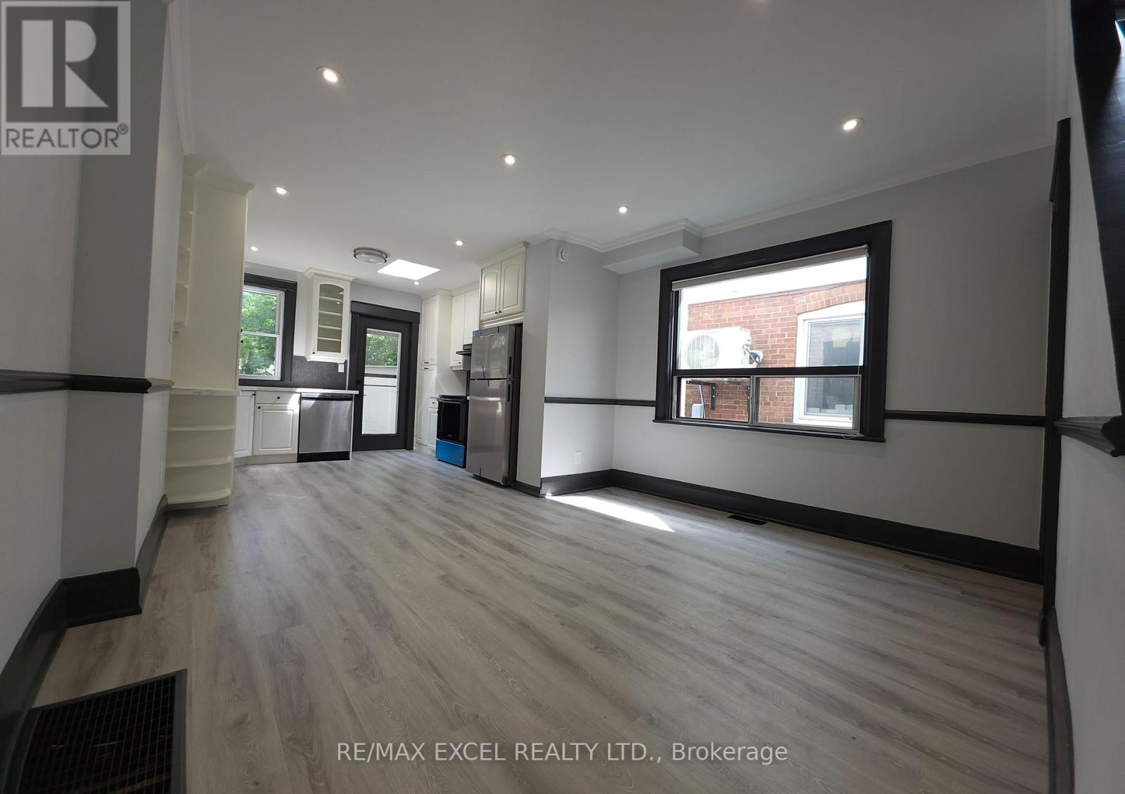 171 LANGFORD AVENUE - 14