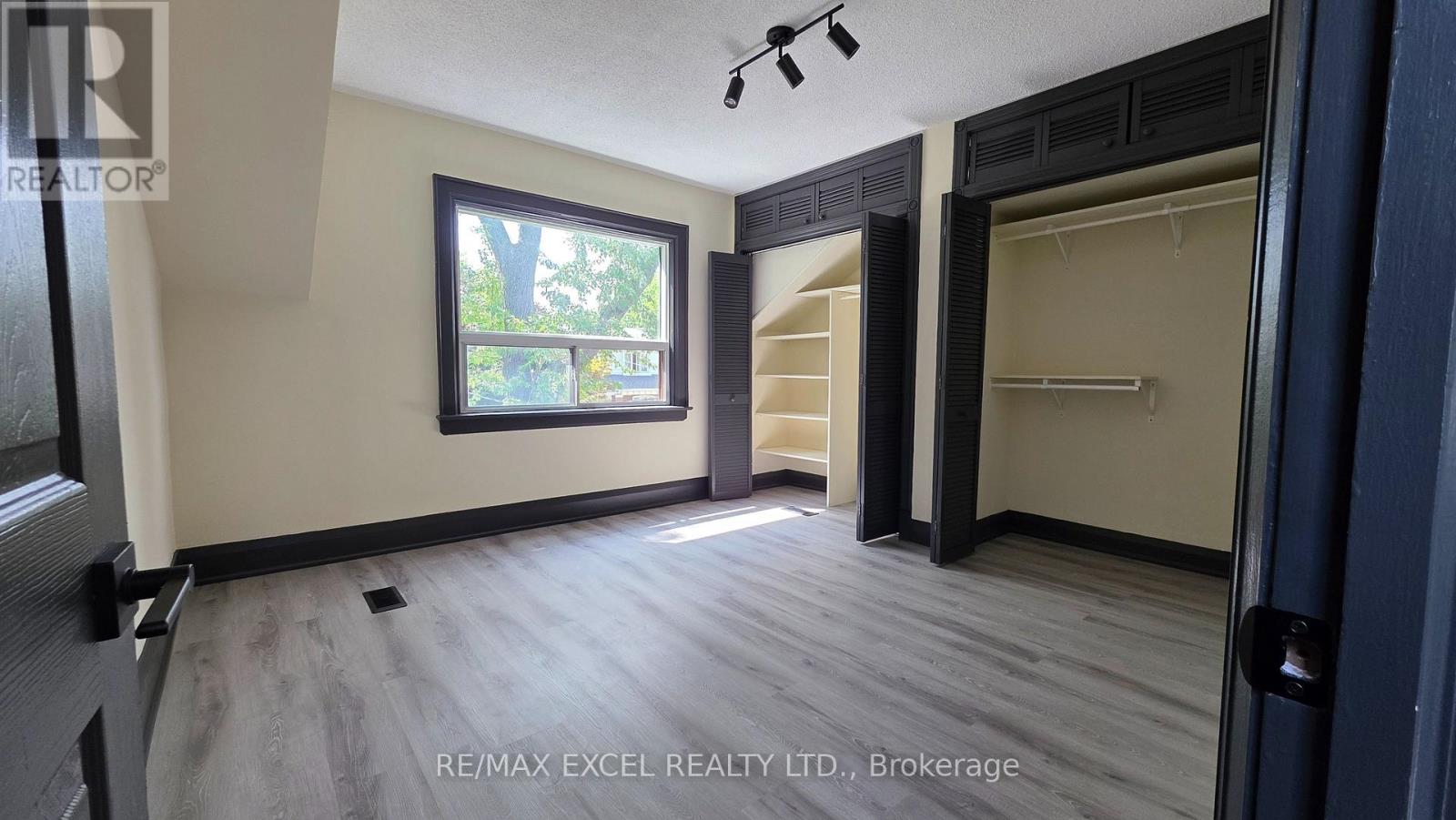 171 LANGFORD AVENUE - 22