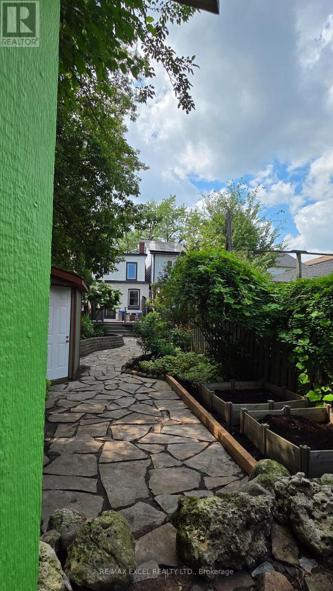 171 LANGFORD AVENUE - 7