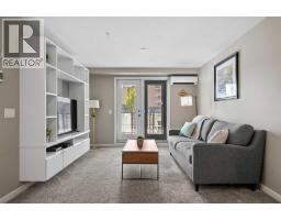 2105, 10 Market Boulevard SE - photo 15