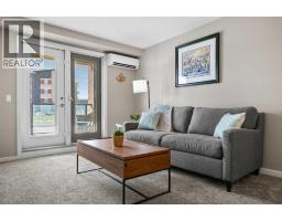2105, 10 Market Boulevard SE - photo 16