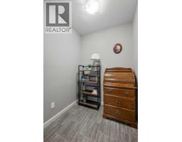 2105, 10 Market Boulevard SE - photo 29