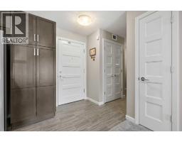 2105, 10 Market Boulevard SE - photo 4