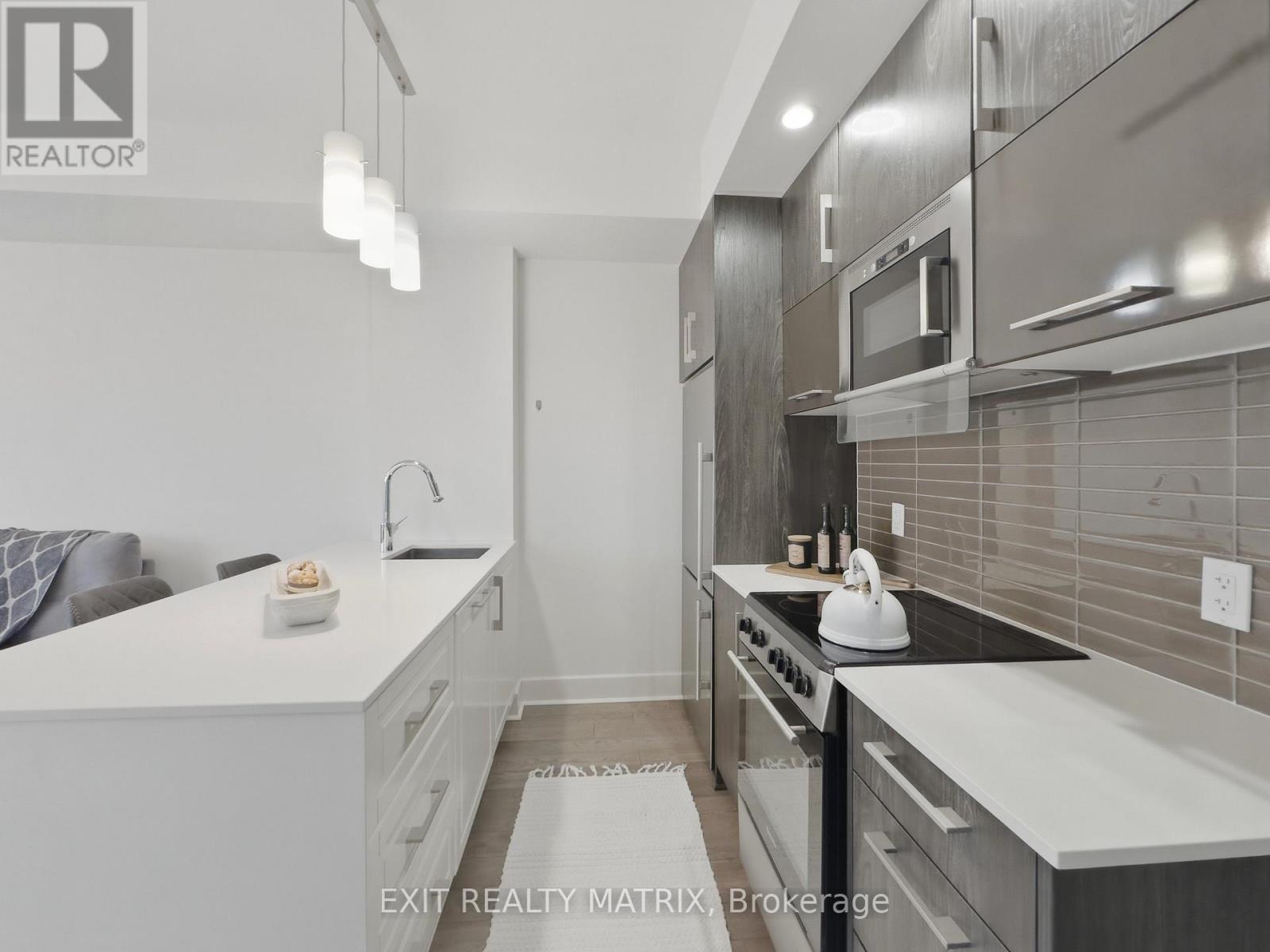 #513 255 BAY STREET - Image 22