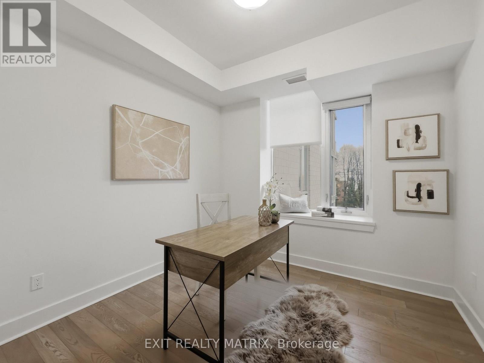 #513 255 BAY STREET - 14