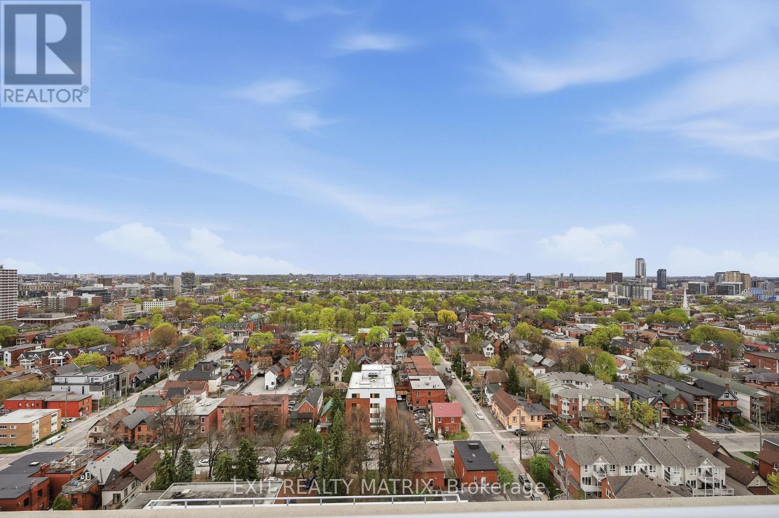 #513 255 BAY STREET - 39