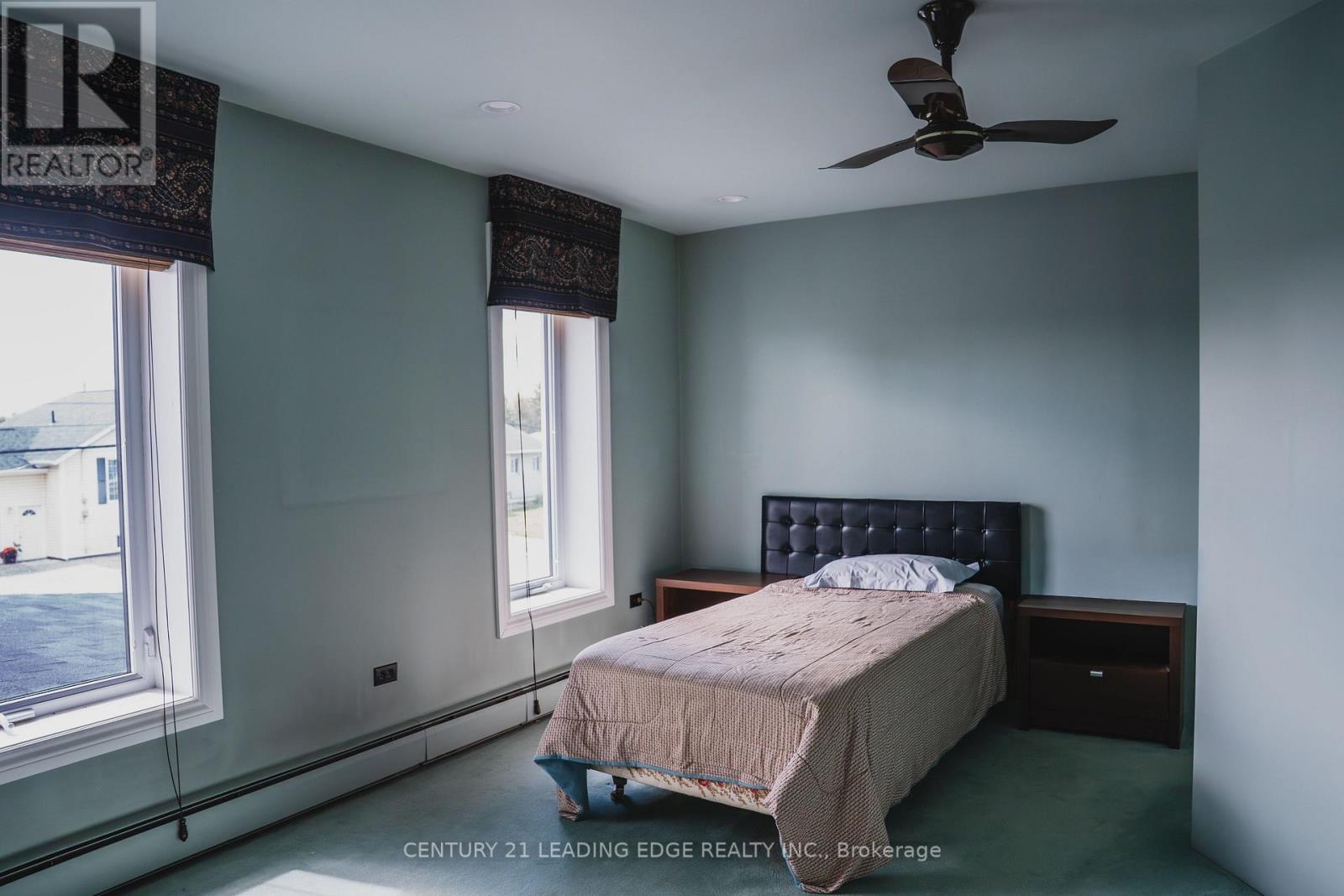 1106 PRINCE STREET - Image 25
