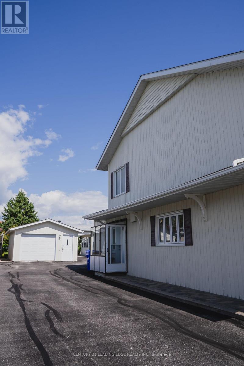 1106 PRINCE STREET - Image 36