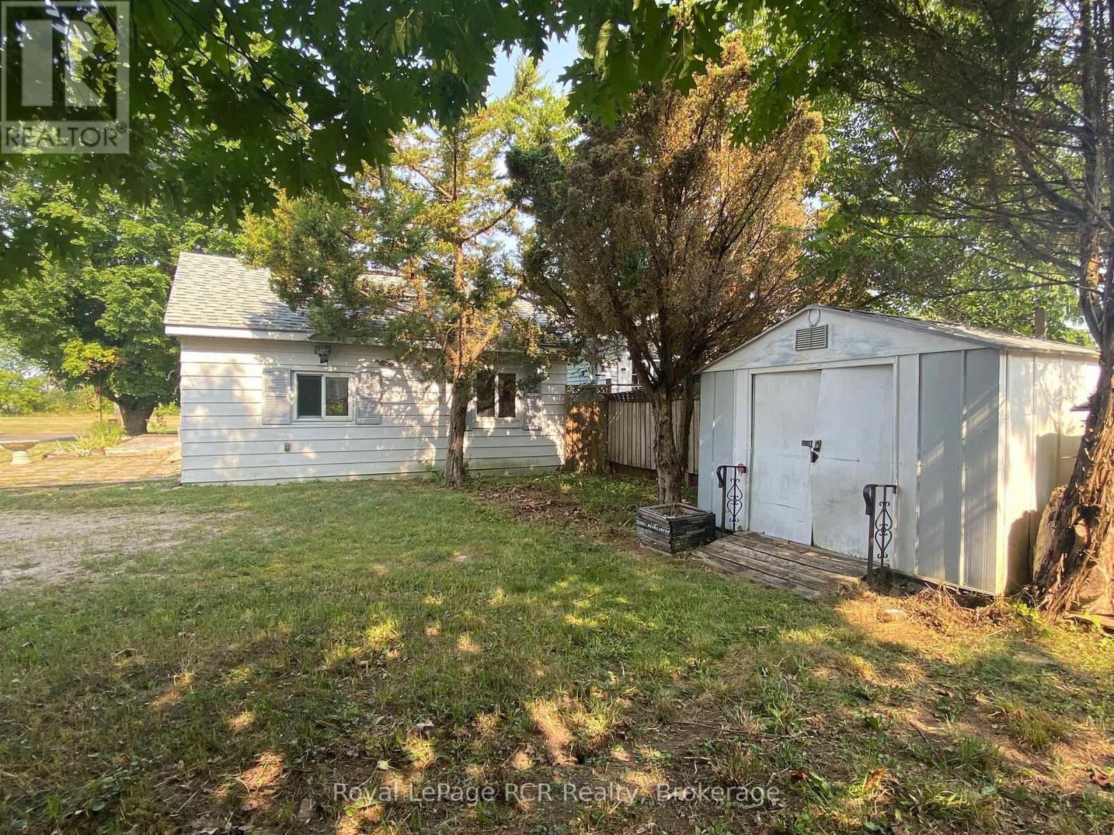 1851 5TH AVENUE E - Image 23