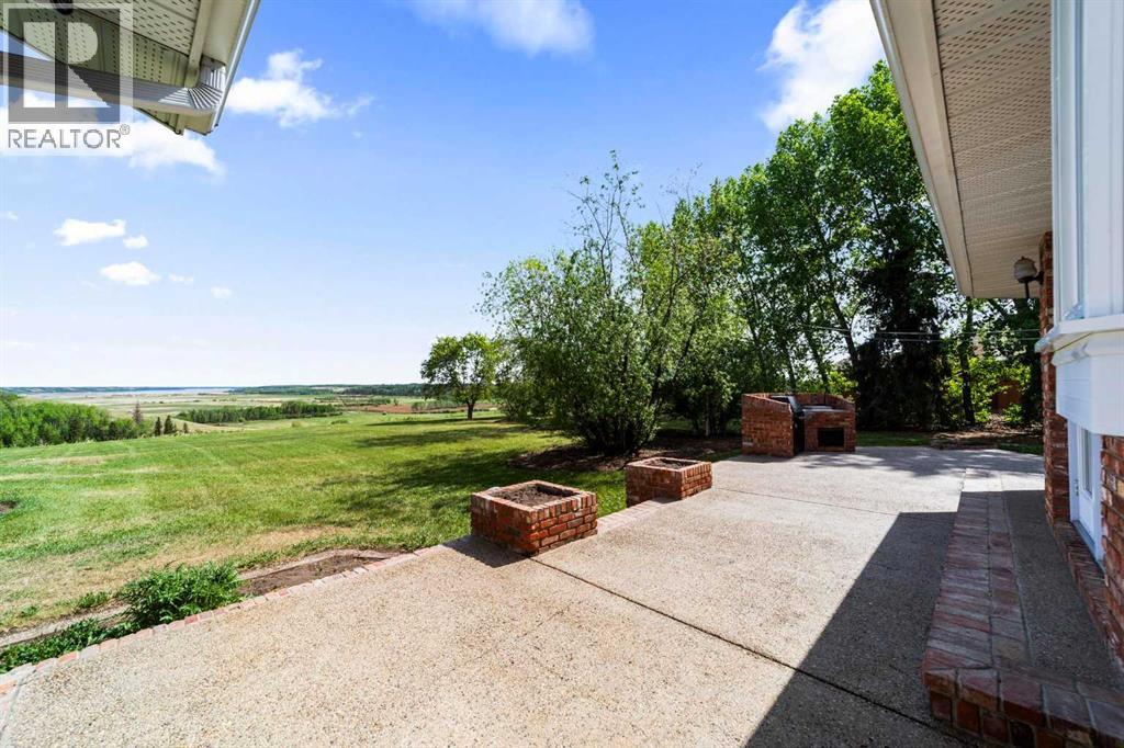 46139 Range Road 205 - Image 40