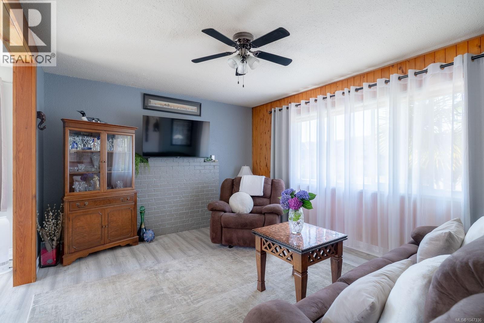 540 Deering St - Image 3