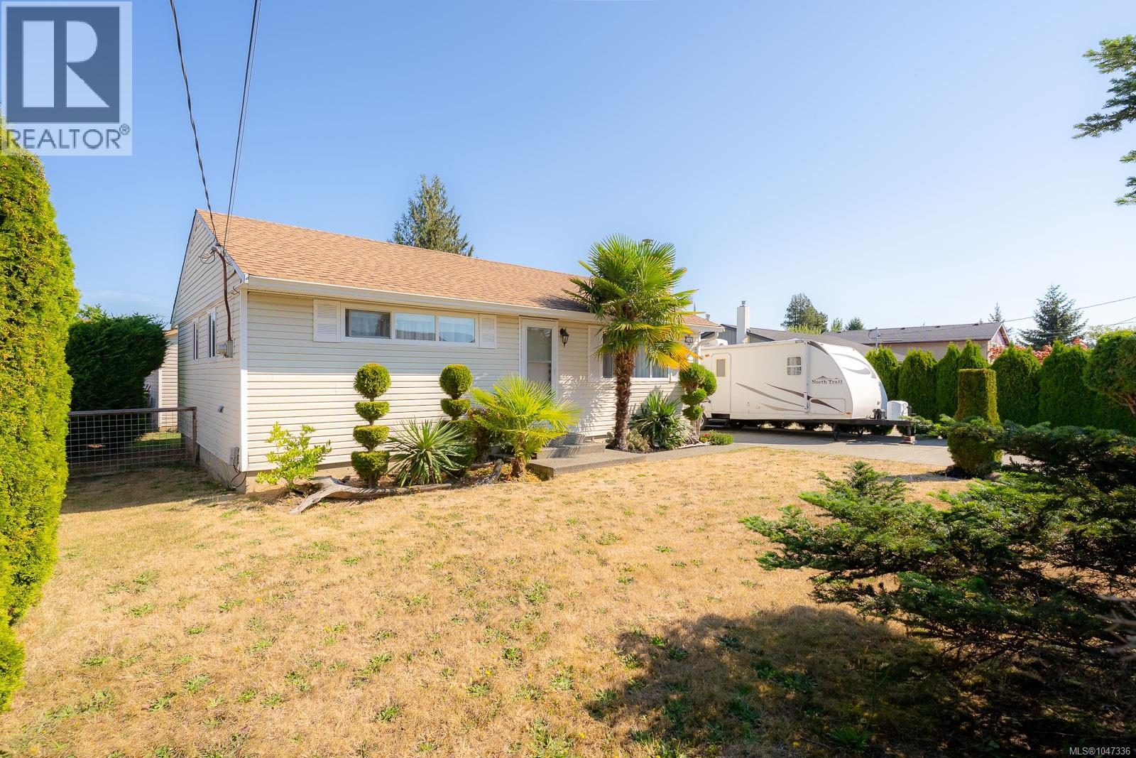 540 Deering St - 31