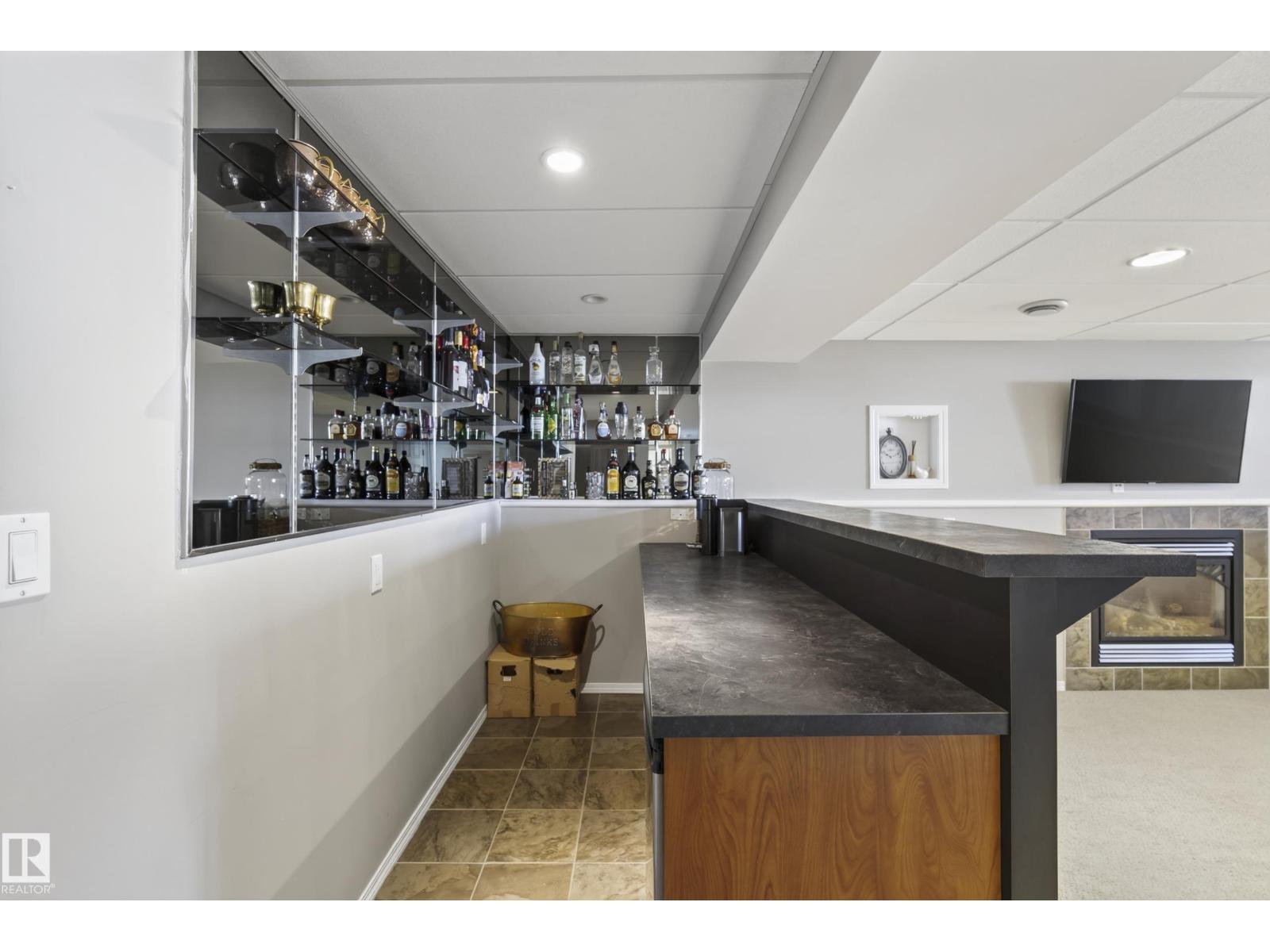 2103 49A ST NW - 31