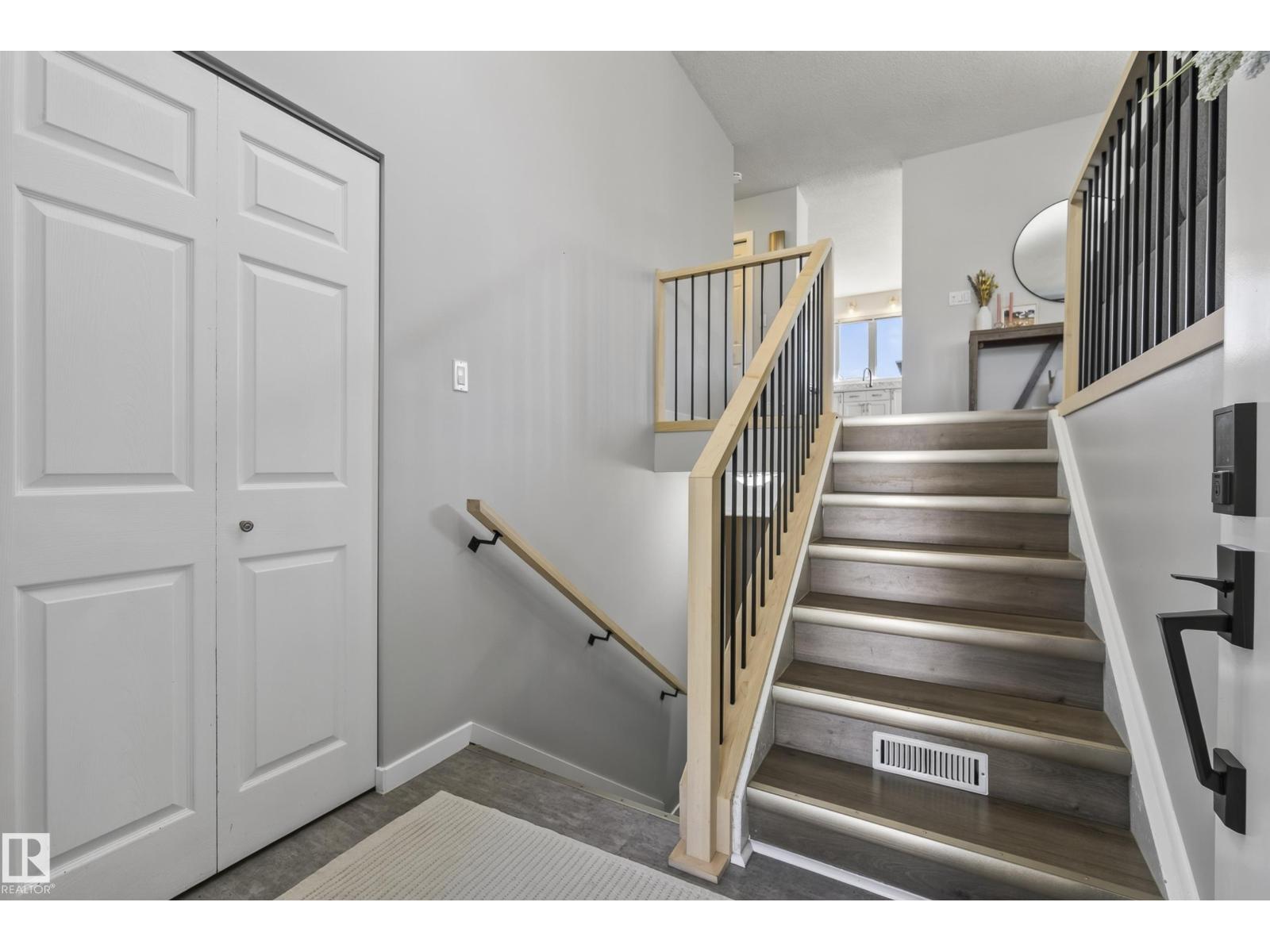 2103 49A ST NW - 6