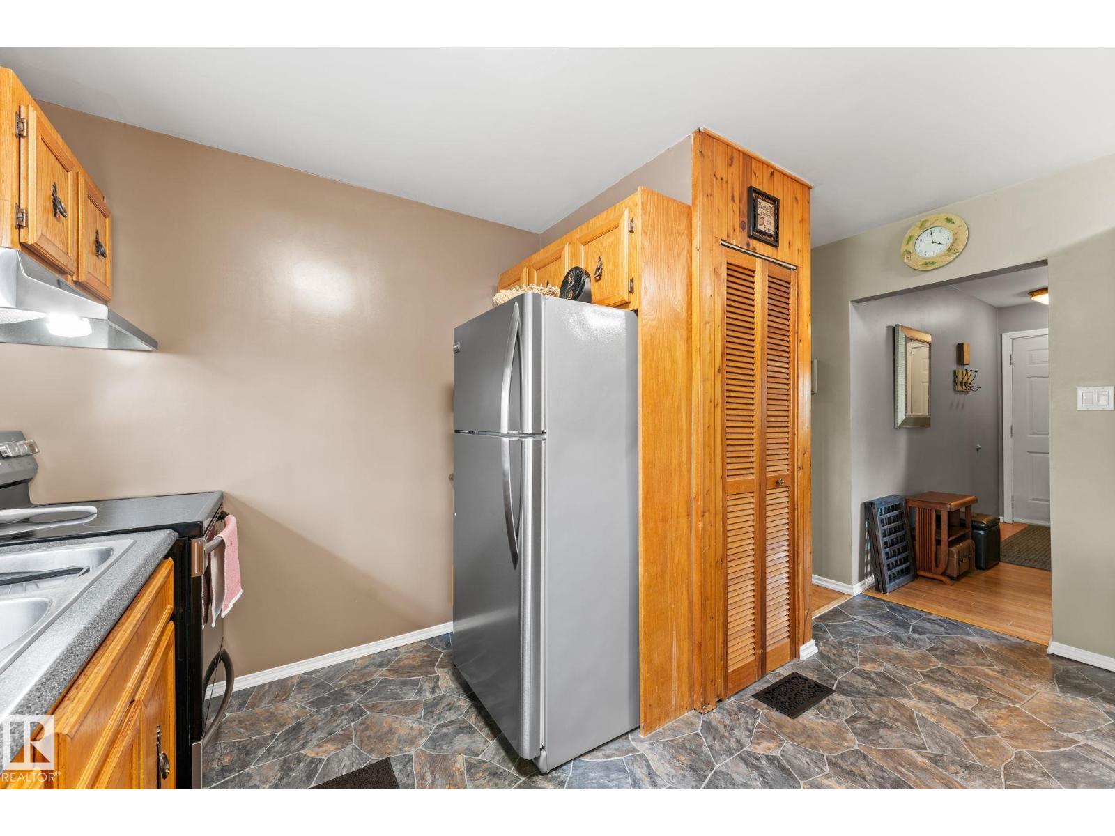 11219 134A AV NW - Image 13