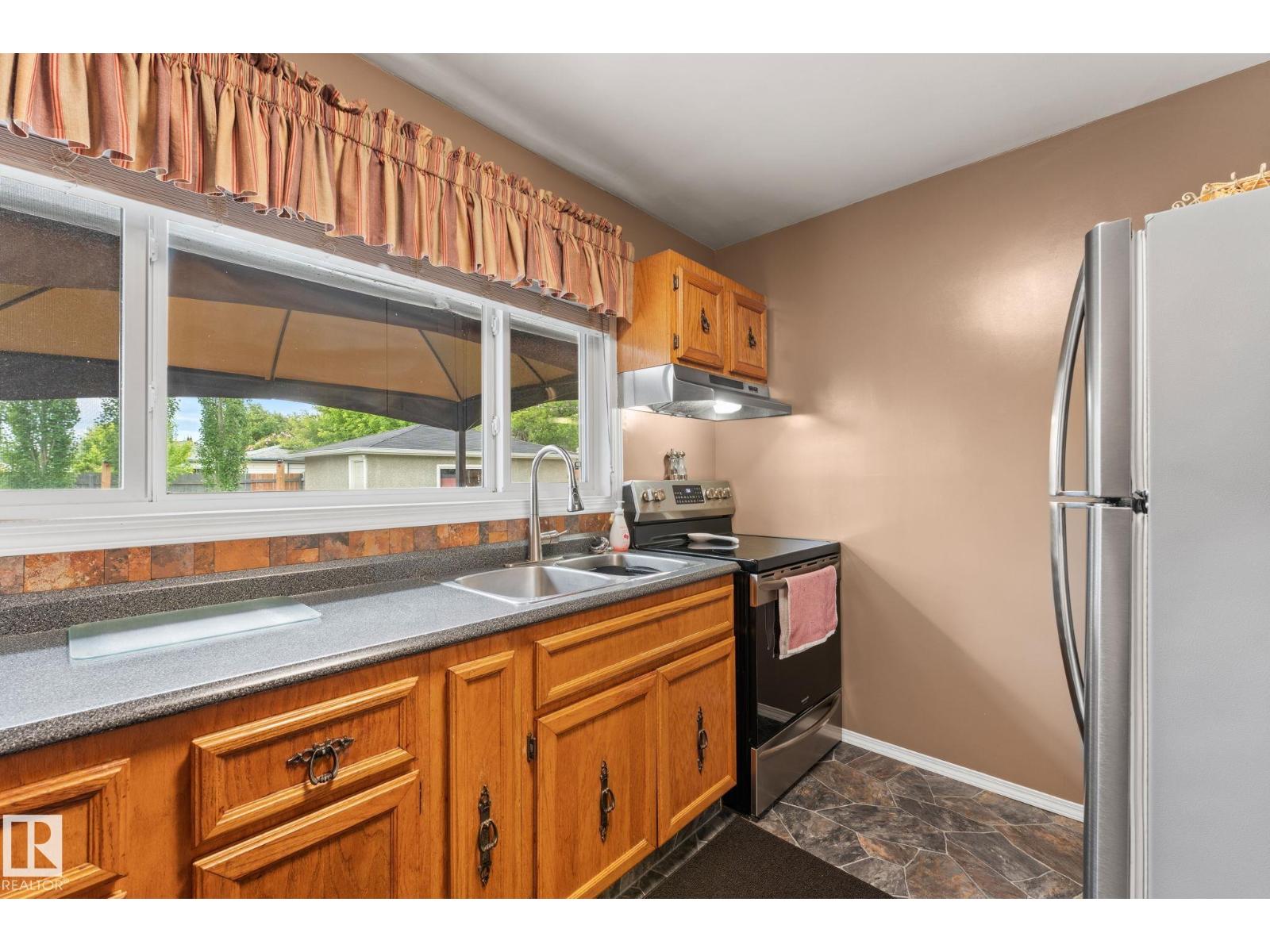 11219 134A AV NW - Image 16