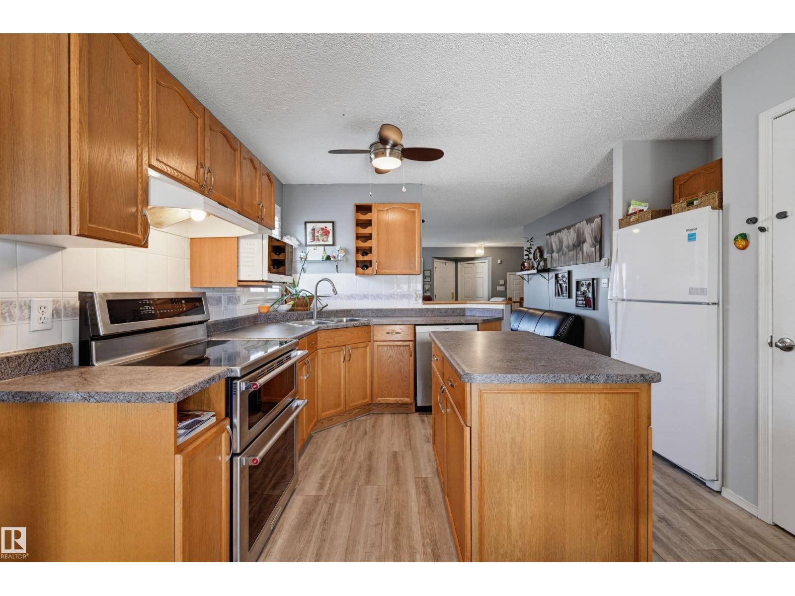 14903 128 ST NW - 11