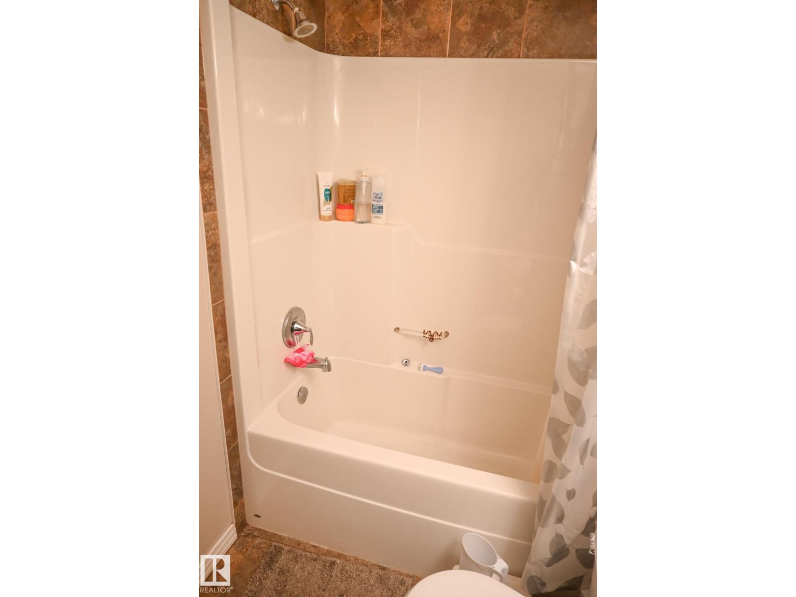 #316 5005 165 AV NW - Image 19