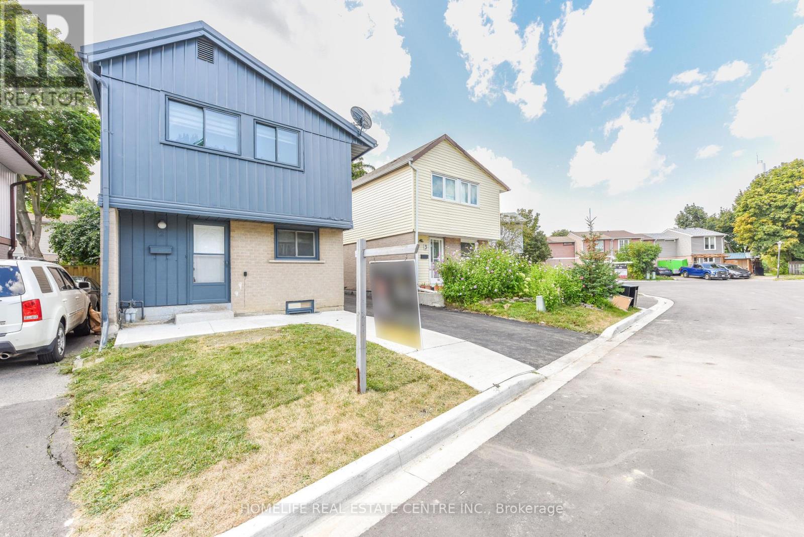 2 HILDA COURT - 3