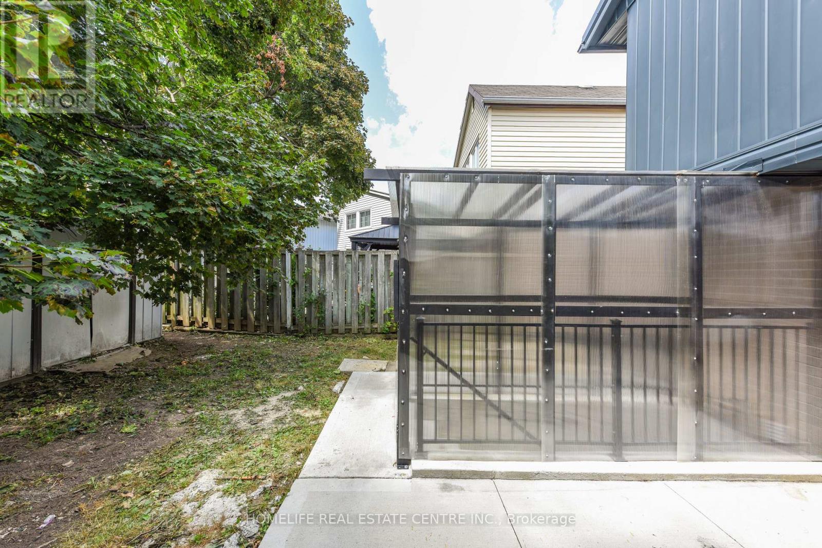 2 HILDA COURT - Image 37