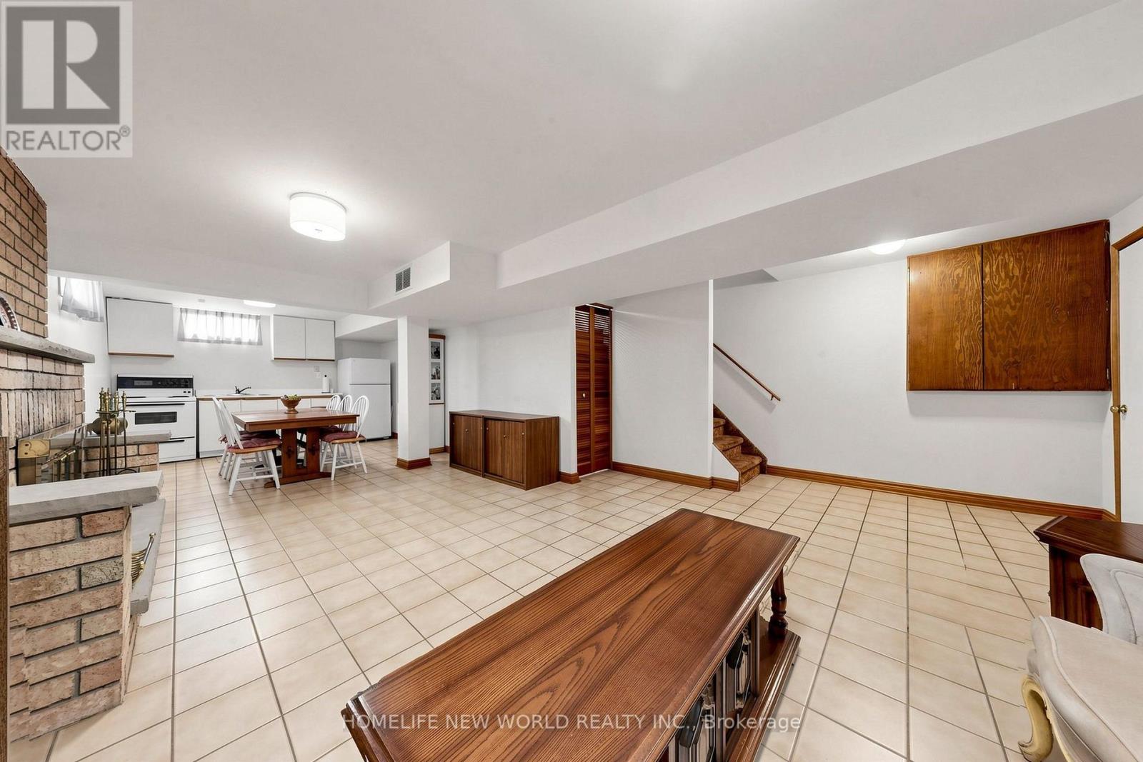 134 CROSBY AVENUE - Image 31